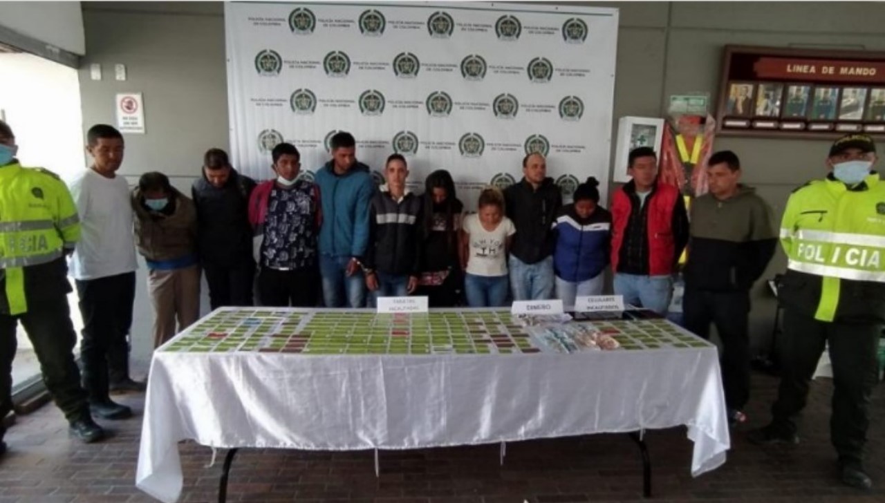 Cogieron a 12 personas por la reventa de pasajes en TransMilenio