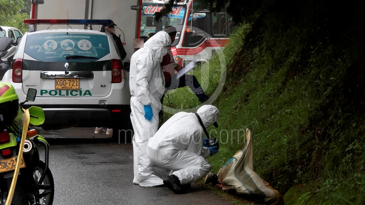 Inspección técnica del cuerpo encostalado en San Cristóbal