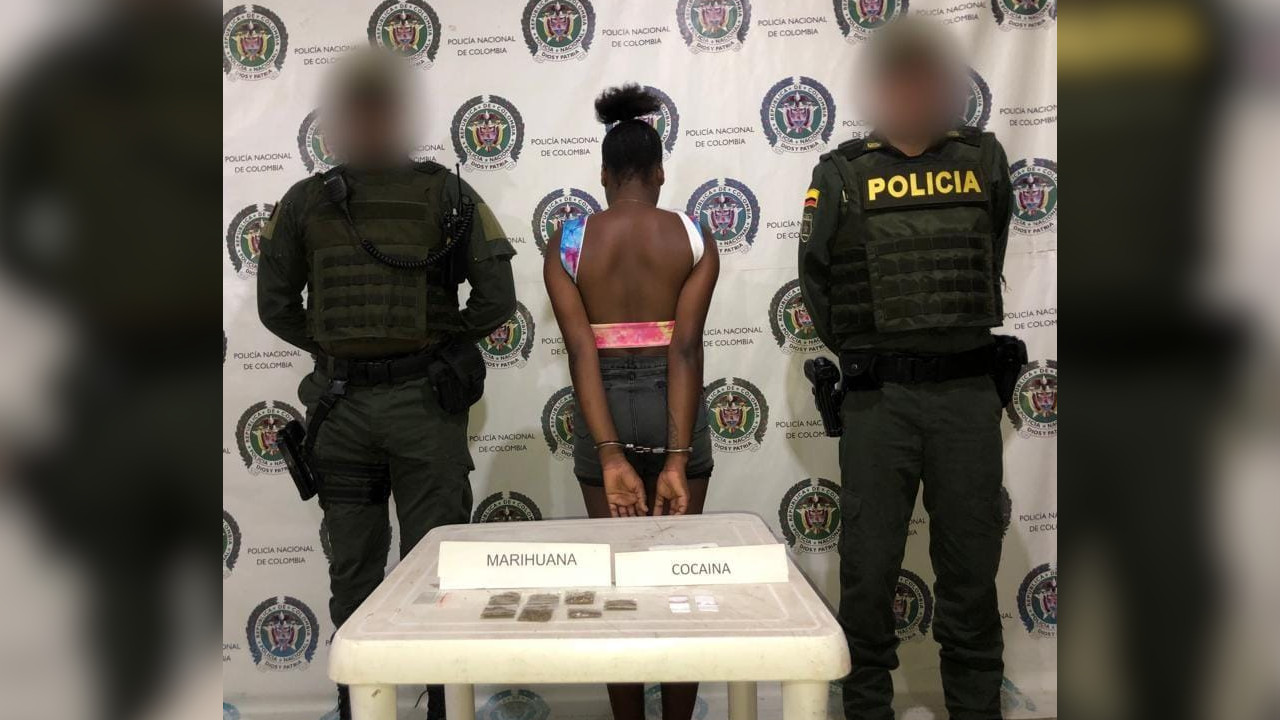 Una mujer pretendía ingresar 'perico' y marihuana a un detenido en la Estación de Policía de Turbo, Antioquia