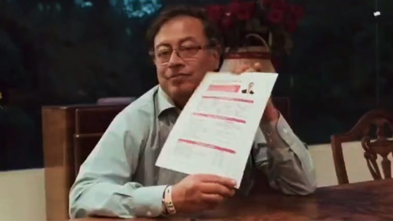 Usted decide si me da el empleo o no Gustavo Petro le enviará su solicitud de empleo a los colombianos