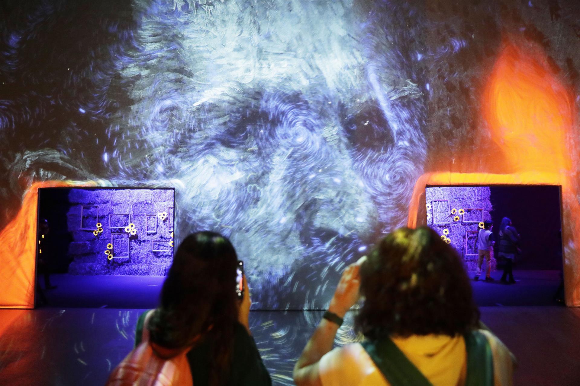 FOTOS: La exposición inmersiva y sensorial sobre Van Gogh llega a Bogotá 3 Van Gogh2