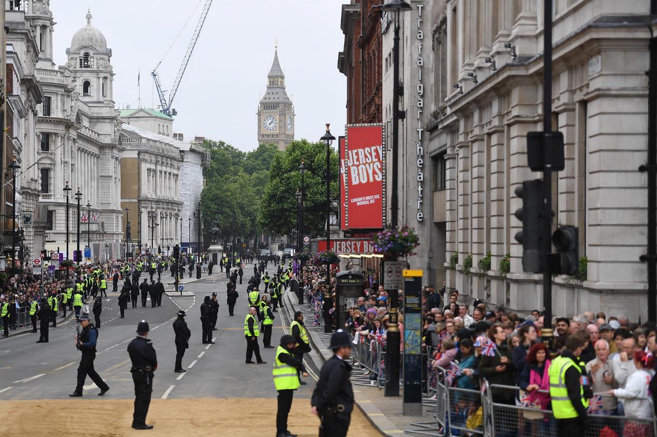 FOTOS: Empieza el desfile militar en el último día del Jubileo de Platino 3 jubileo1 1