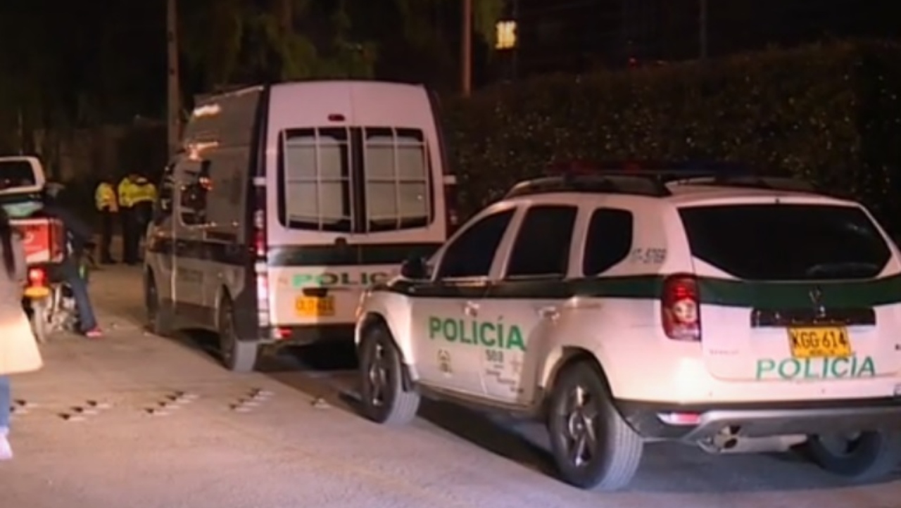 Asesinaron a un motociclista que llegaba a su casa en Bogotá