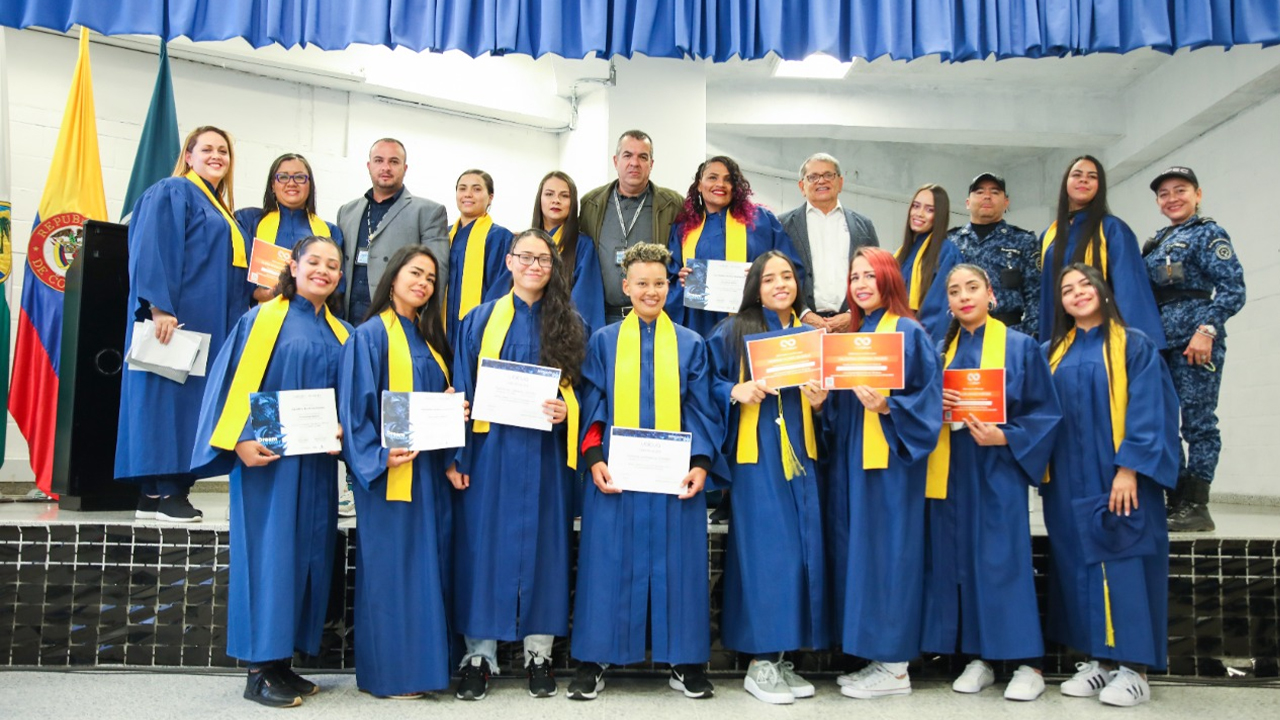 ¡Qué talento! 17 internas de la cárcel El Pedregal crearon un videojuego