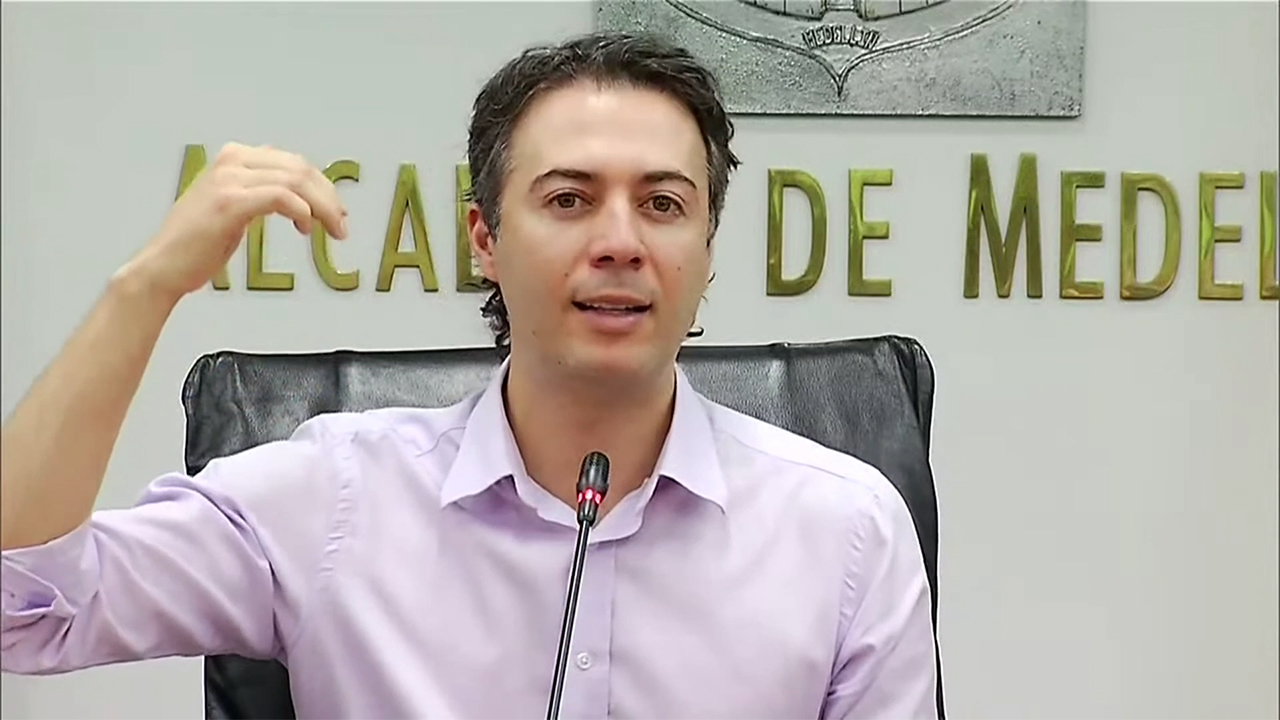 Hace 20 años no invierten en los colegios de Medellín