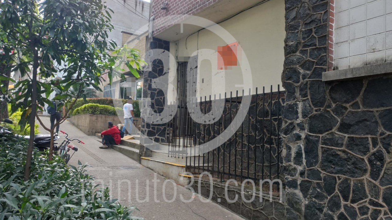 Por tocarle el hombro a un sujeto, habrían matado a un joven en un inquilinato en Villa hermosa, comuna 8 de Medellín