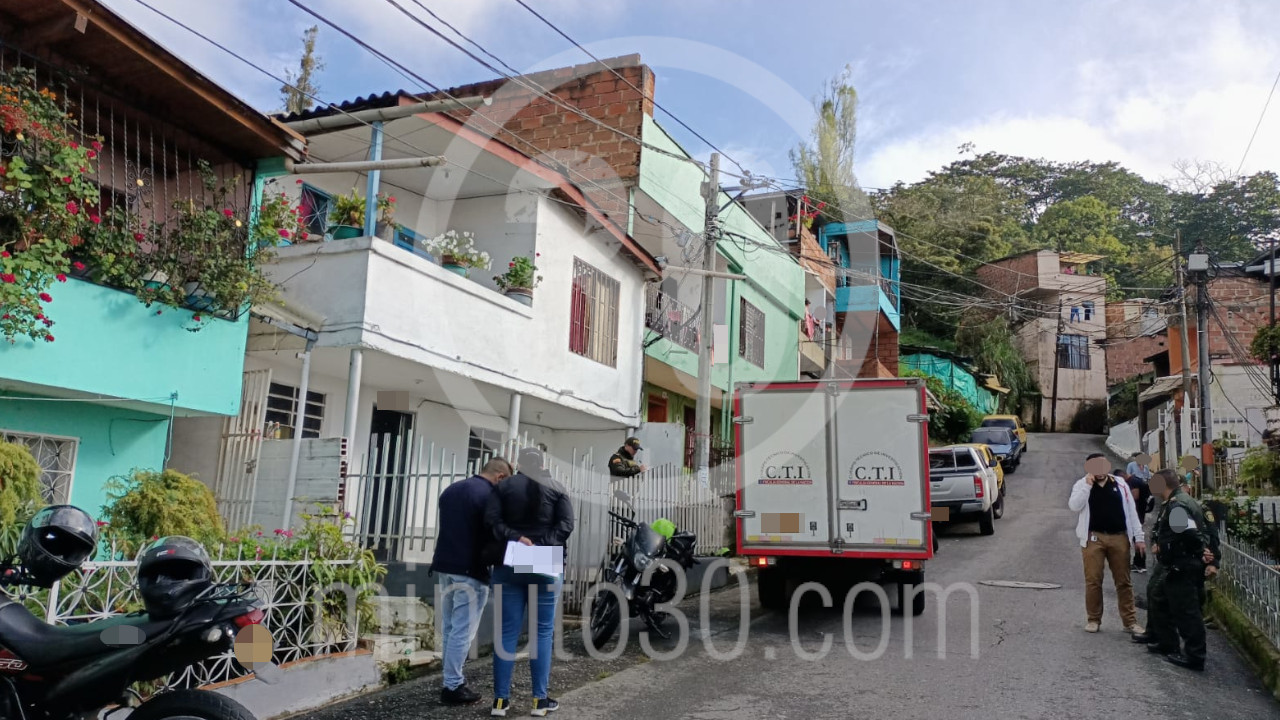 Mataron a una mujer en San Antonio de Prado, se metieron a la casa a dispararle a todos