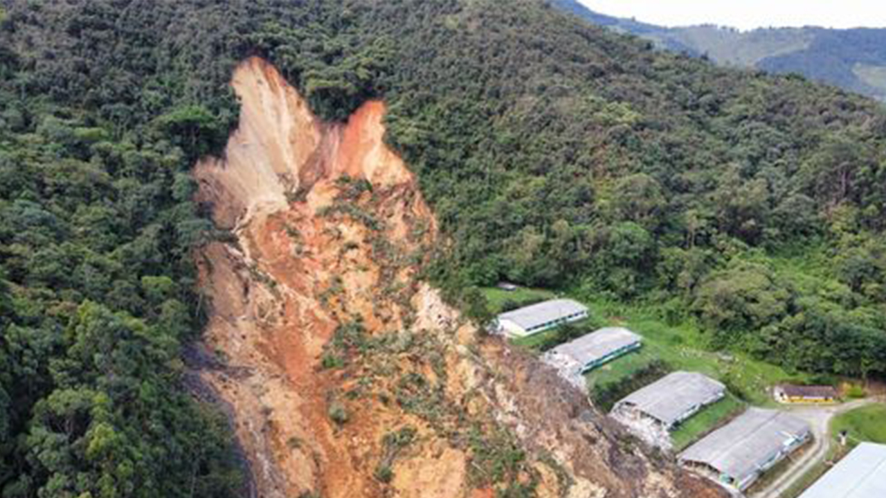 Deslizamiento San Antonio de Prado 3