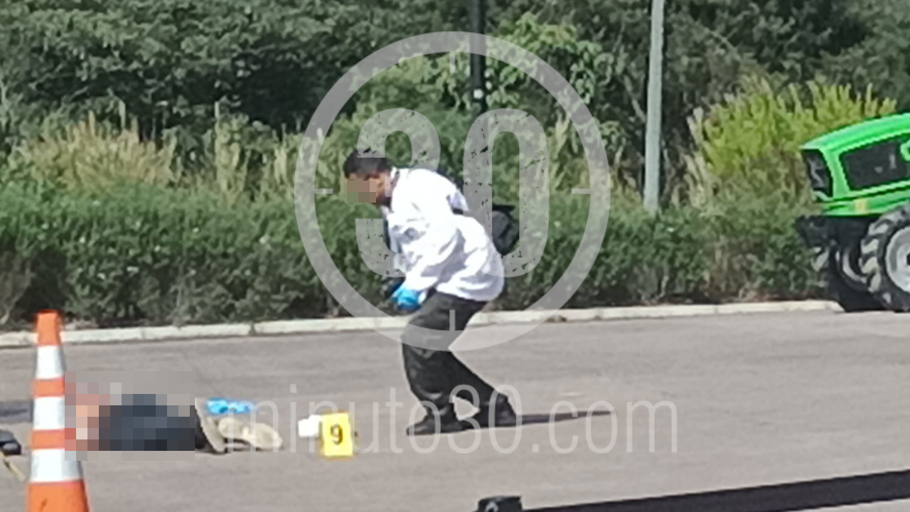 [Fotos] Escolta mató a un presunto ladrón en un centro comercial por Las Palmas