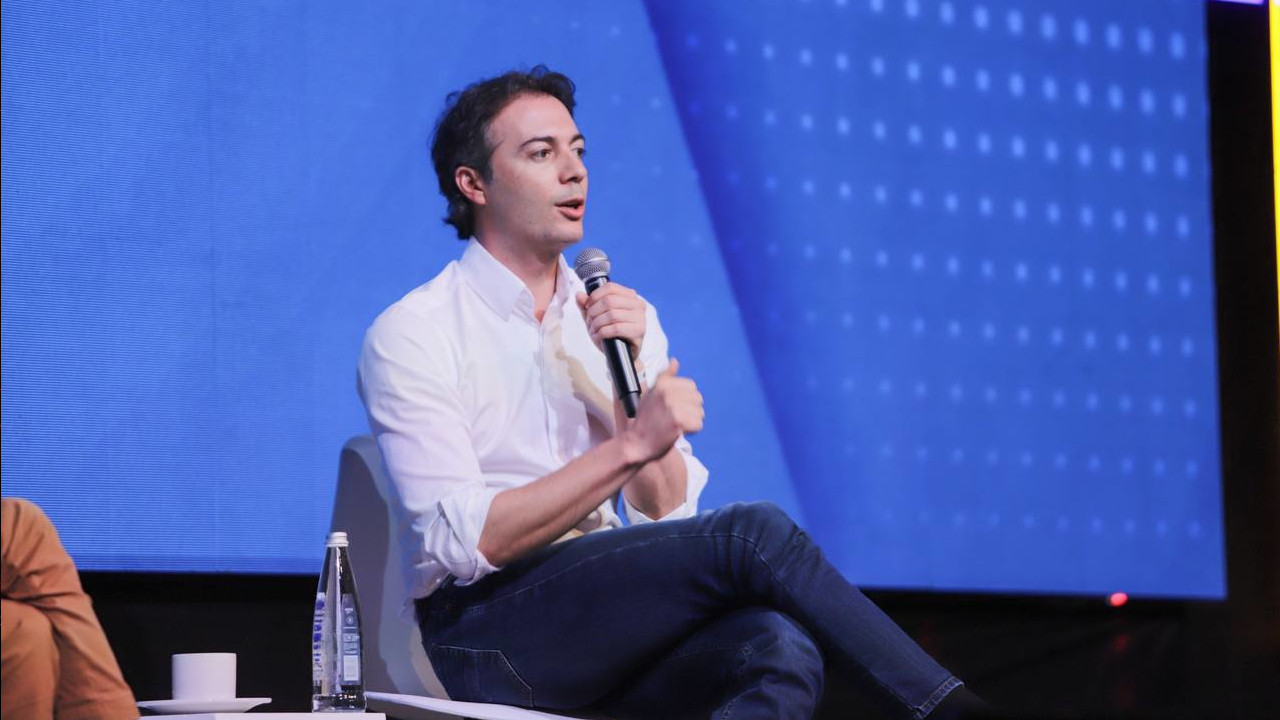 “Me alegra saber que la campaña de miedo no dio resultado”: Alcalde de Medellín sobre la caída del dólar