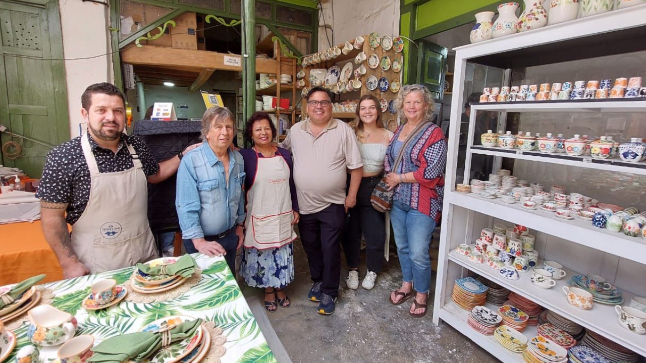 Embajadores EE.UU. visitan Carmen de Viboral