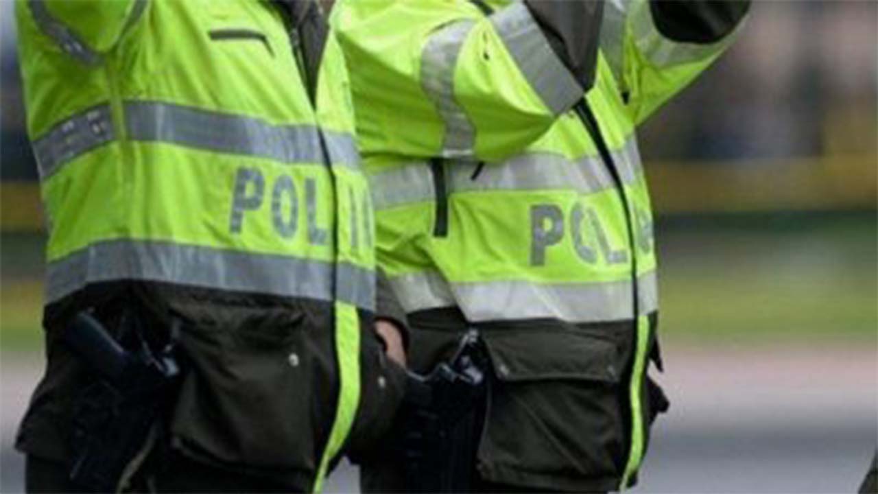 Serían 30 y van 8 policías suspendidos por asesinato de tres jóvenes en Sucre