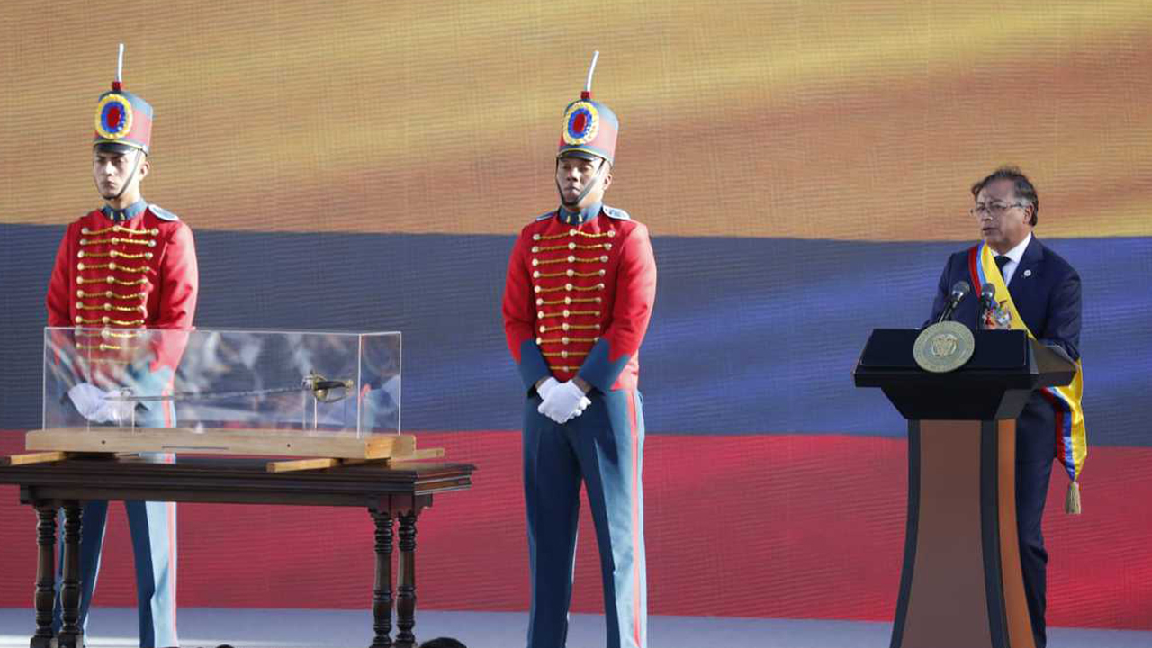 La llegada de la espada de Bolívar cargada de simbolismos