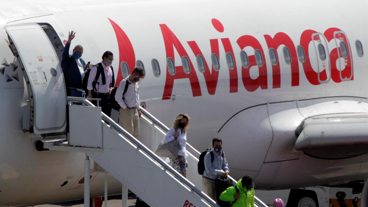 Así lo informó en un comunicado Avianca, que en abril firmó un acuerdo con Viva Air por el que esta pasa a formar parte del conglomerado Avianca Group. Foto de archivo. EFE/ RICARDO MALDONADO ROZO