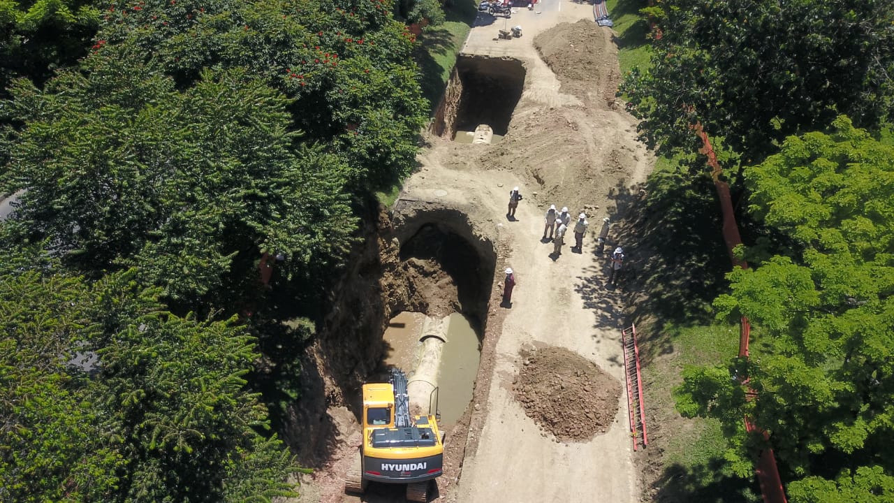 ¡Atención! Por una semana estarán arreglando el hueco en la Av. Regional