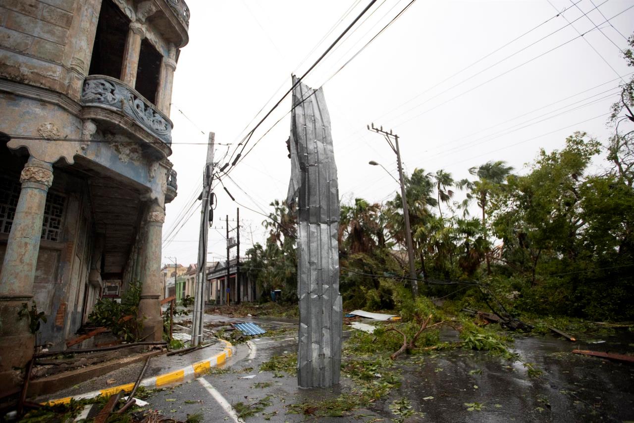 FOTOS: "Nunca había visto algo así en mi vida, lo hemos perdido todo": cubanos sobre Ian 3 CUBA al paso de ian1