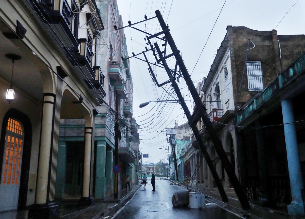 FOTOS: "Nunca había visto algo así en mi vida, lo hemos perdido todo": cubanos sobre Ian 2 CUBA al paso de ian2