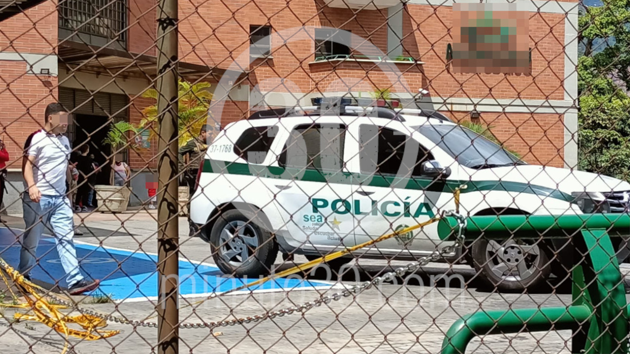 Acabaron de encontrar un feto a las afueras de un centro médico de Medellín