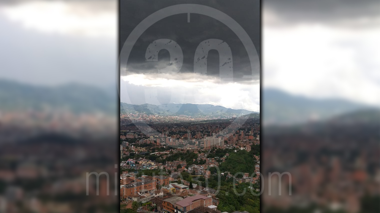 Granizada en el Centro de Medellín 3