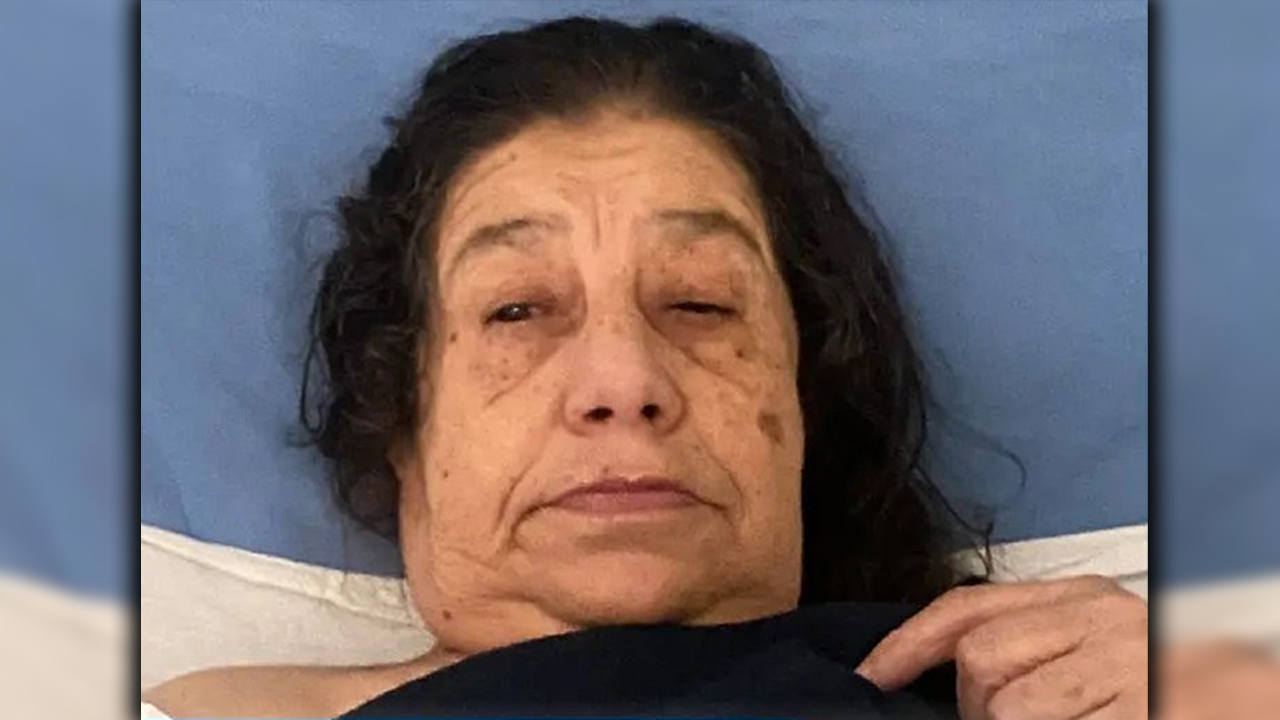 ¿La conoce? Buscan a los familiares de este mujer, está hospitalizada en la Clínica Central de Fundadores Medellín