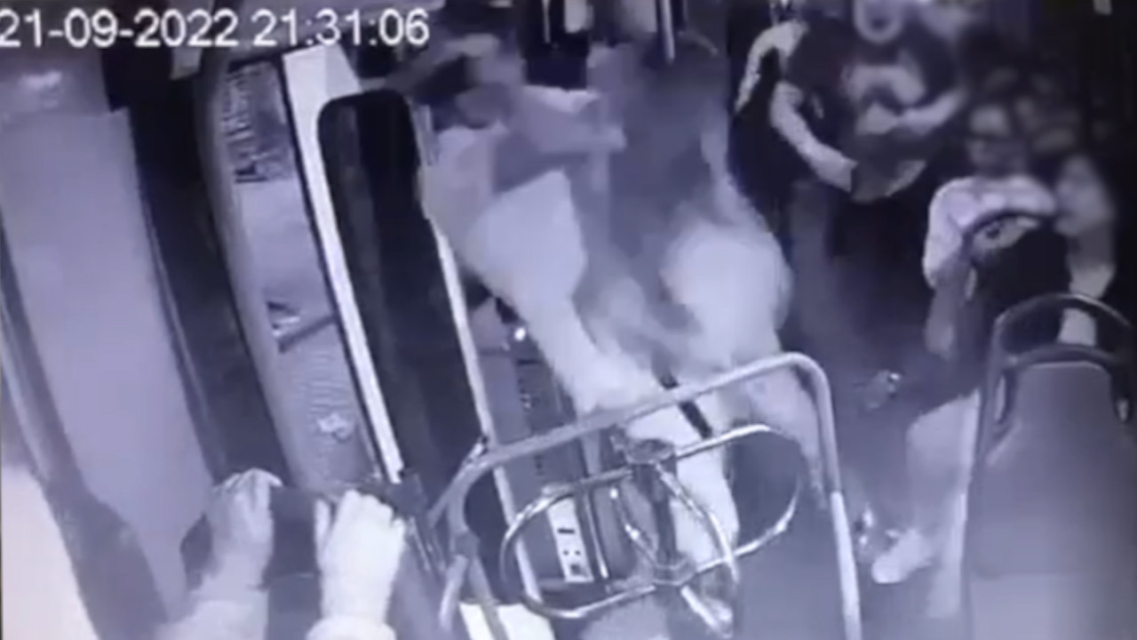 [VIDEO] Ladrones azotan el paradero de buses del parque San Antonio