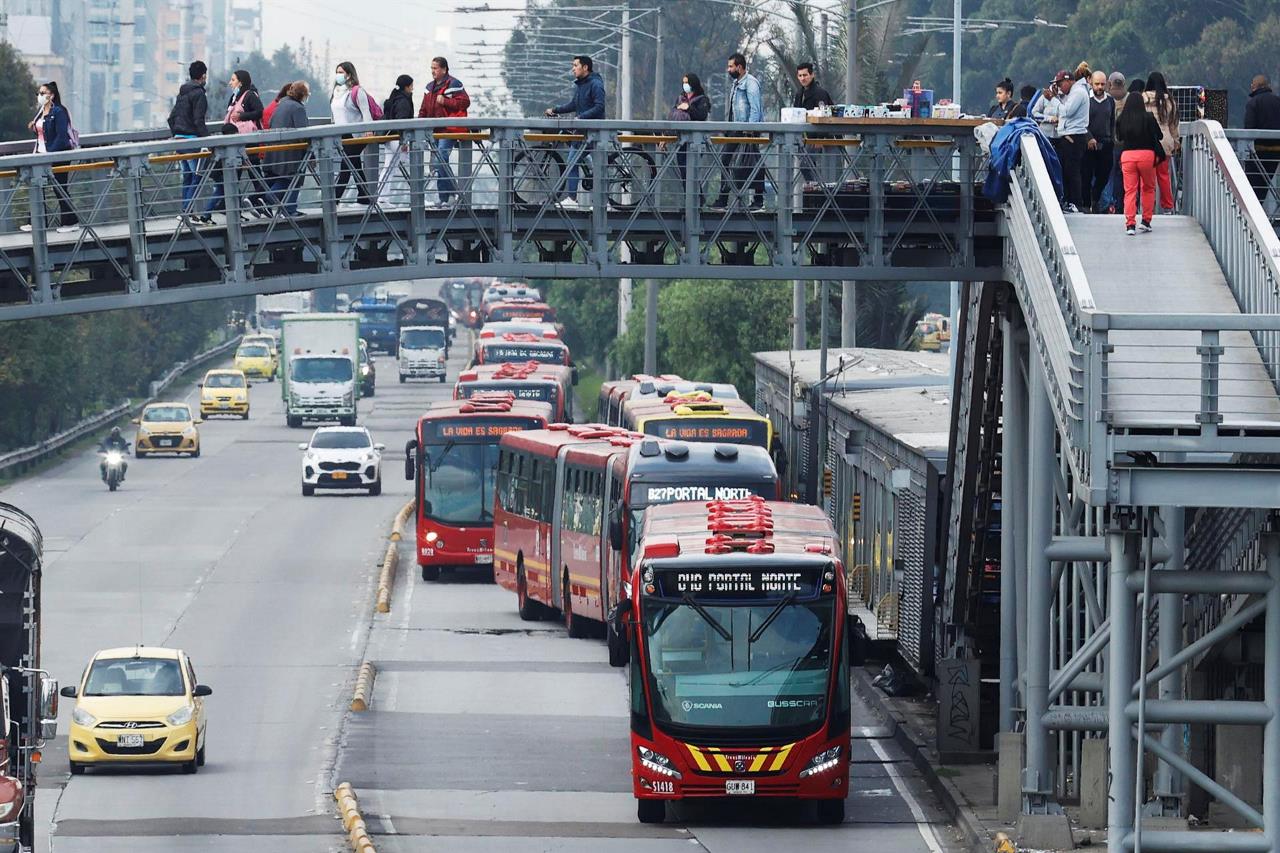 FOTOS: Bogotá, una de las ciudades más congestionadas, disfruta de un día sin carro 3 dia sin carro bogota2