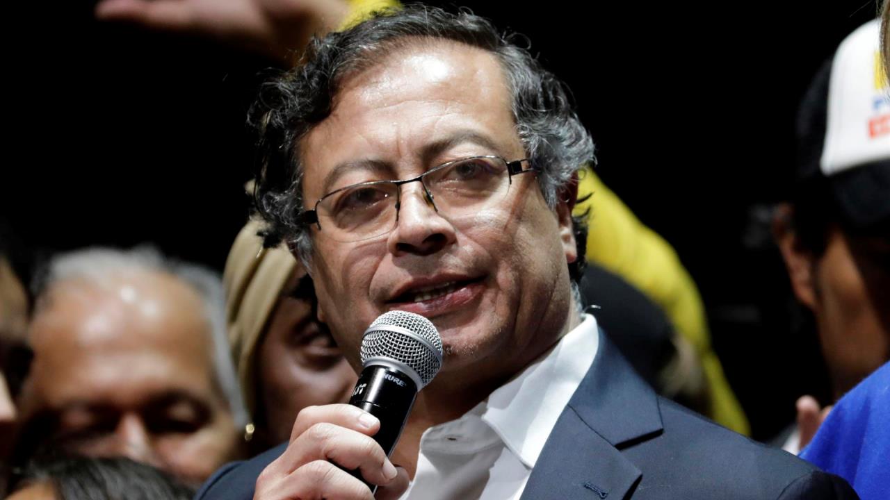 gustavo petro