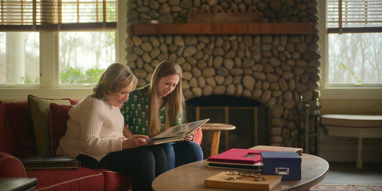 Hillary Clinton estrena un documental sobre "mujeres valientes y pioneras" 2 hillary Clinton documental1