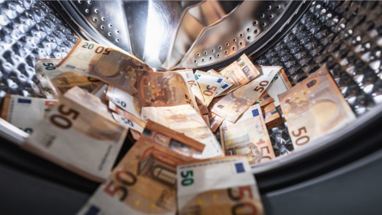 lavado dinero - influenciadores