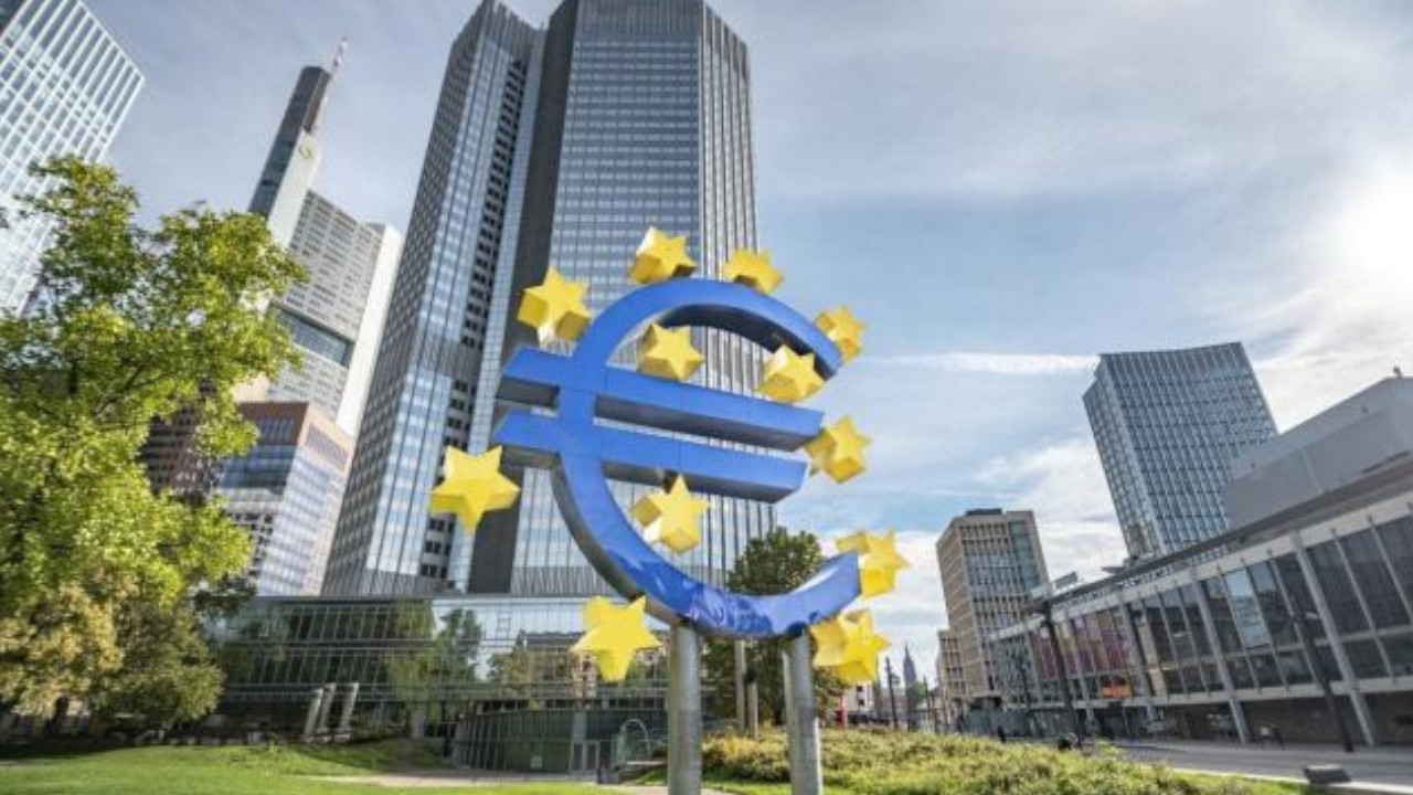 Europa aprieta el cinturón para enfrentar la crisis económica