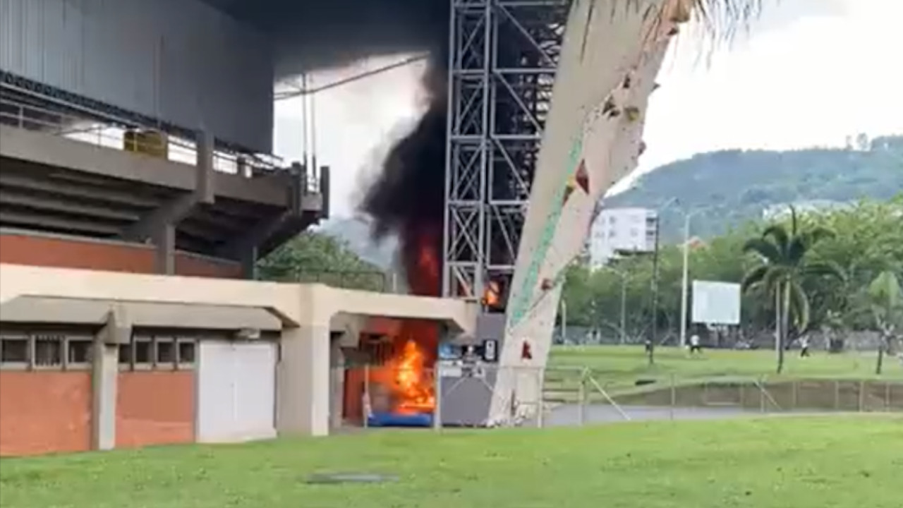 Incendio Coliseo El Pueblo Cali