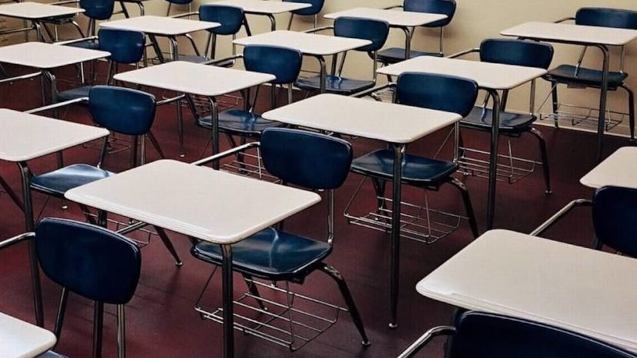 Una profesora de quinto fue detenida tras descubrir que tenía 'lista de estudiantes que quería matar'