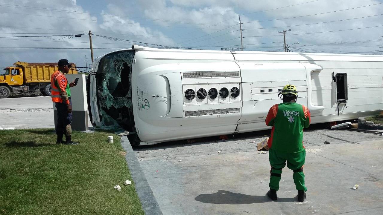 bus accidente turistas rep domini