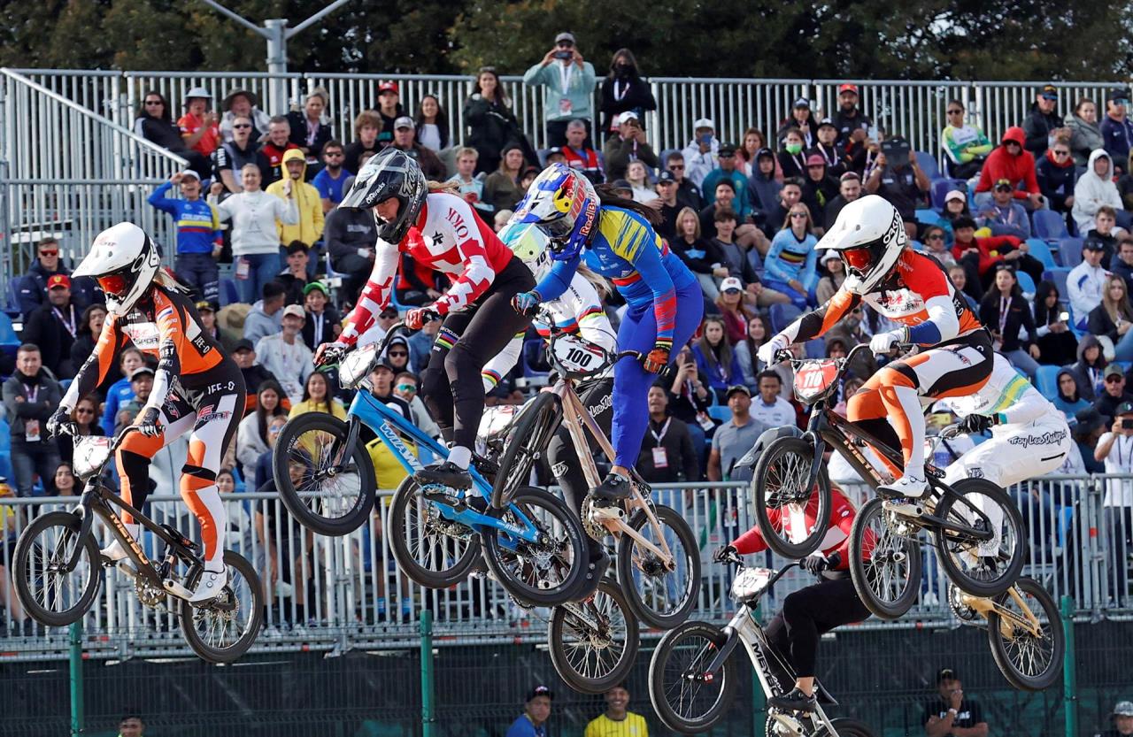 FOTOS: Mariana Pajón consigue el oro en última ronda de la Copa Mundial BMX de Bogotá 2 mariana pajon oro1