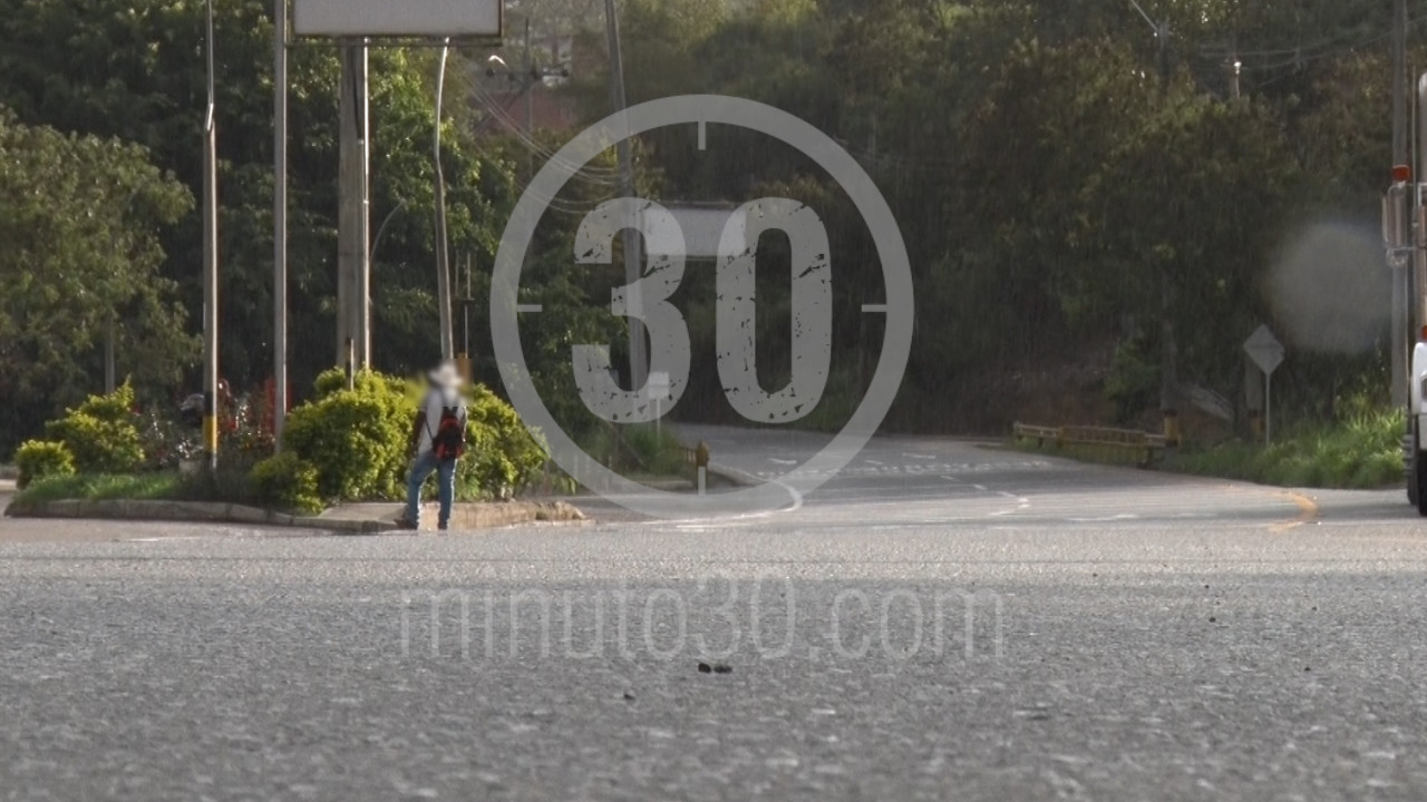 Un hombre intentó golpear a su propia mamá en Barbosa