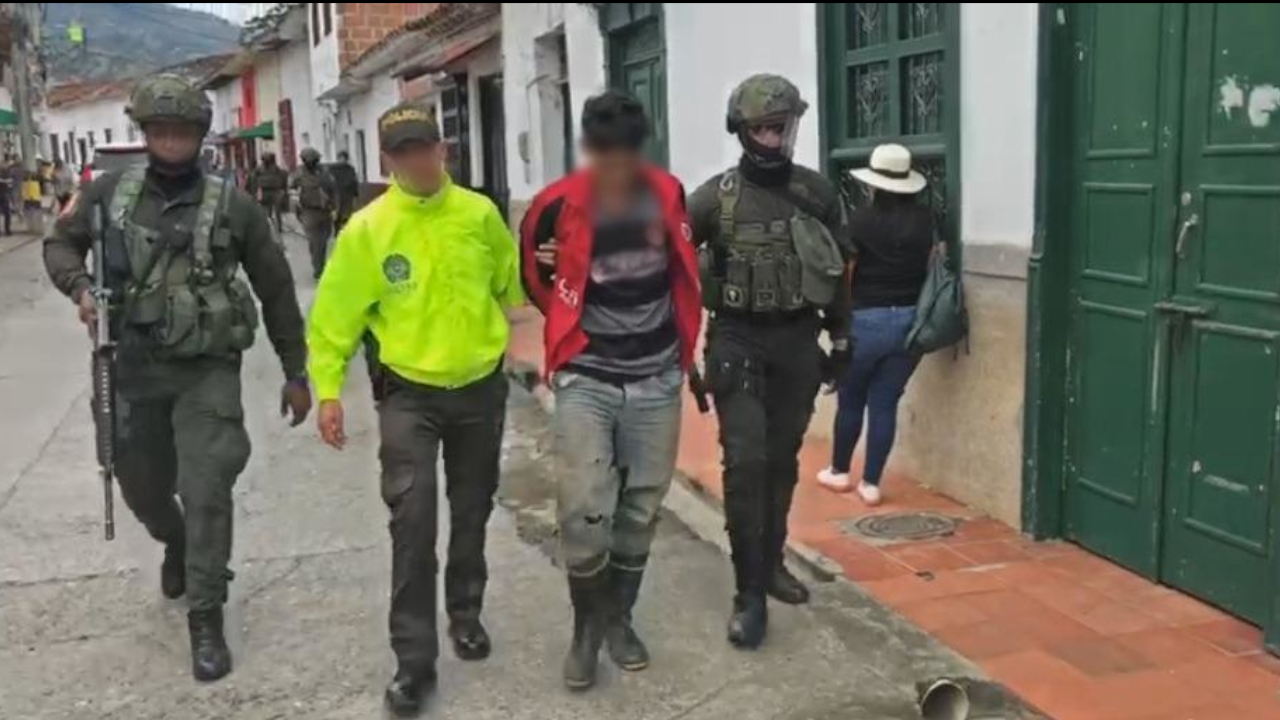 ¡Atención! VIDEOS: Hombre de 22 años aceptó ser el responsable del feminicidio de la joven de Andes