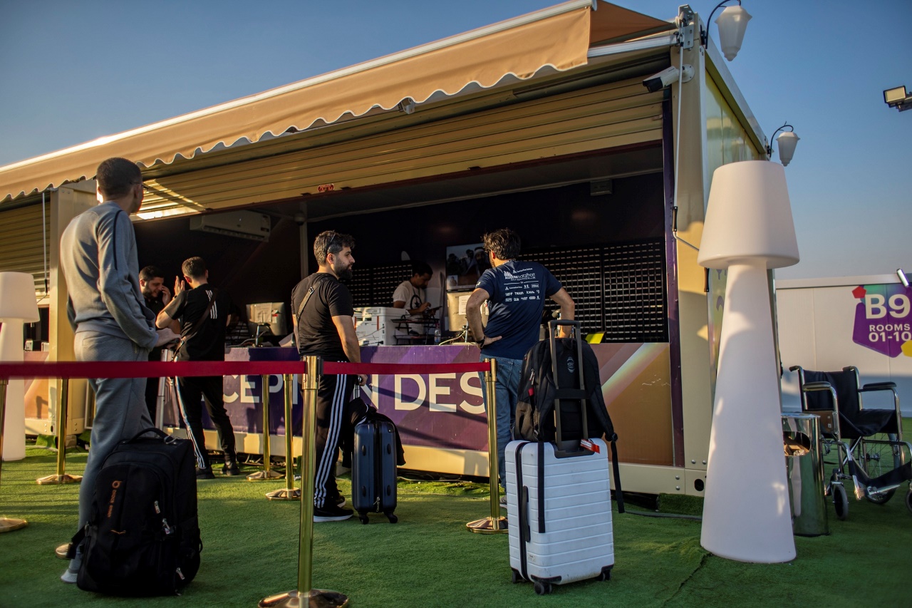 FOTOS Y VIDEO: ¿Hasta cuándo? La villa de los hinchas en Qatar sigue en obras 3 La villa de los hinchas02