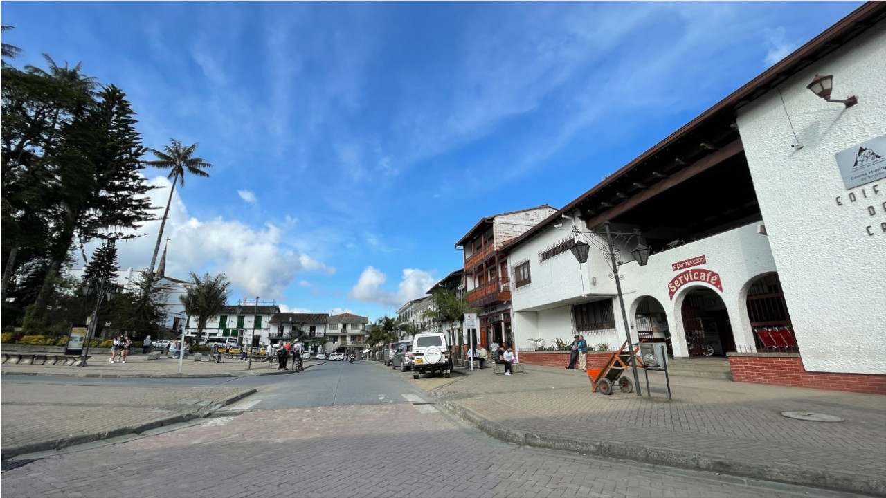 Clan del Golfo intimida con panfletos a habitantes de Sonsón, Argelia y Nariño