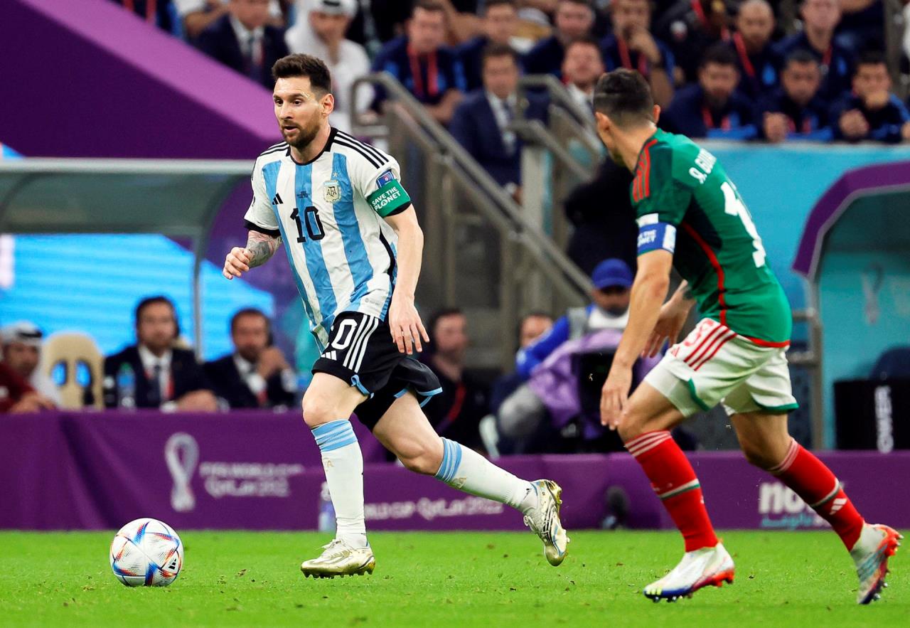 GALERIA DE FOTOS: Messi deshace el lío ante México 4 argentina mexico02 1