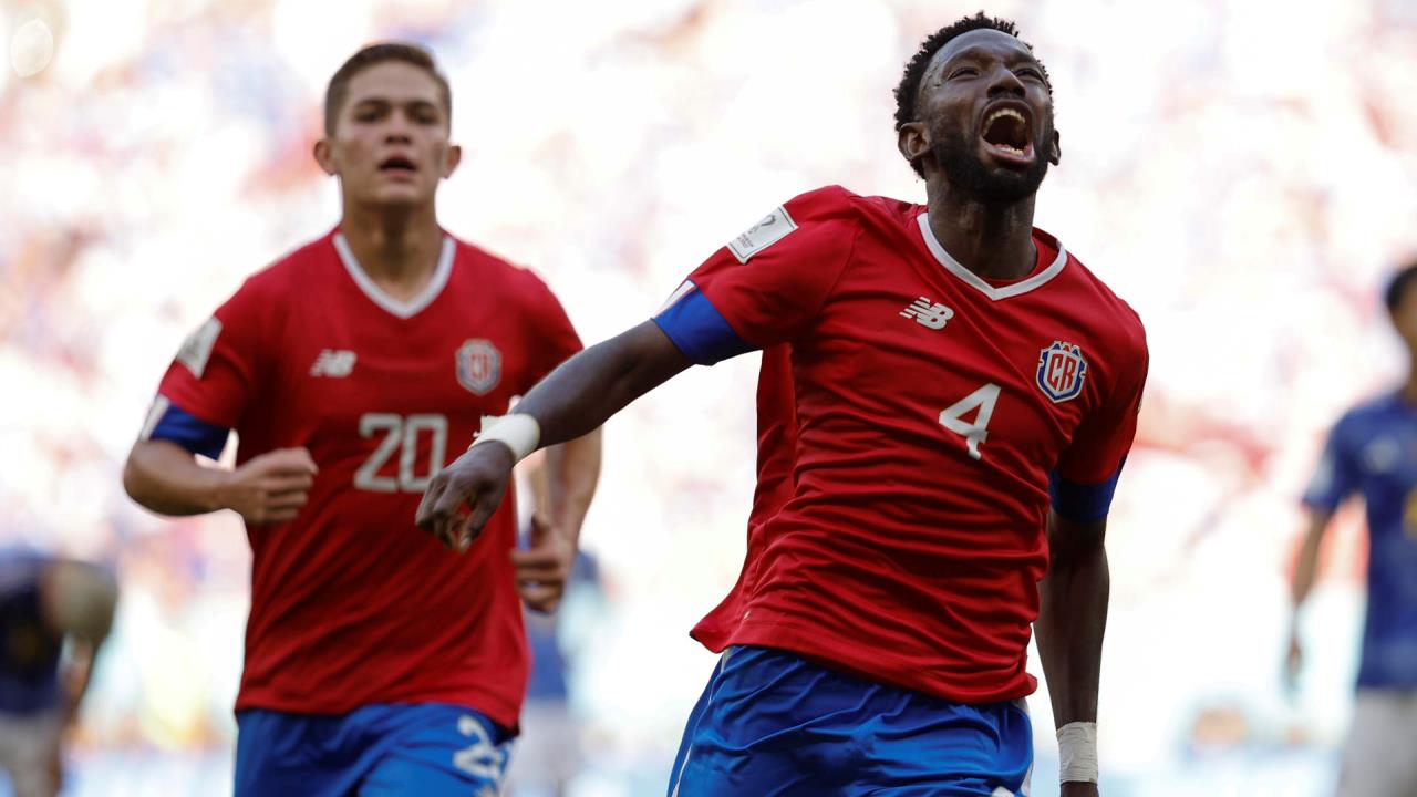 Constelación de combinaciones y por primera vez una mujer arbitra en Mundial