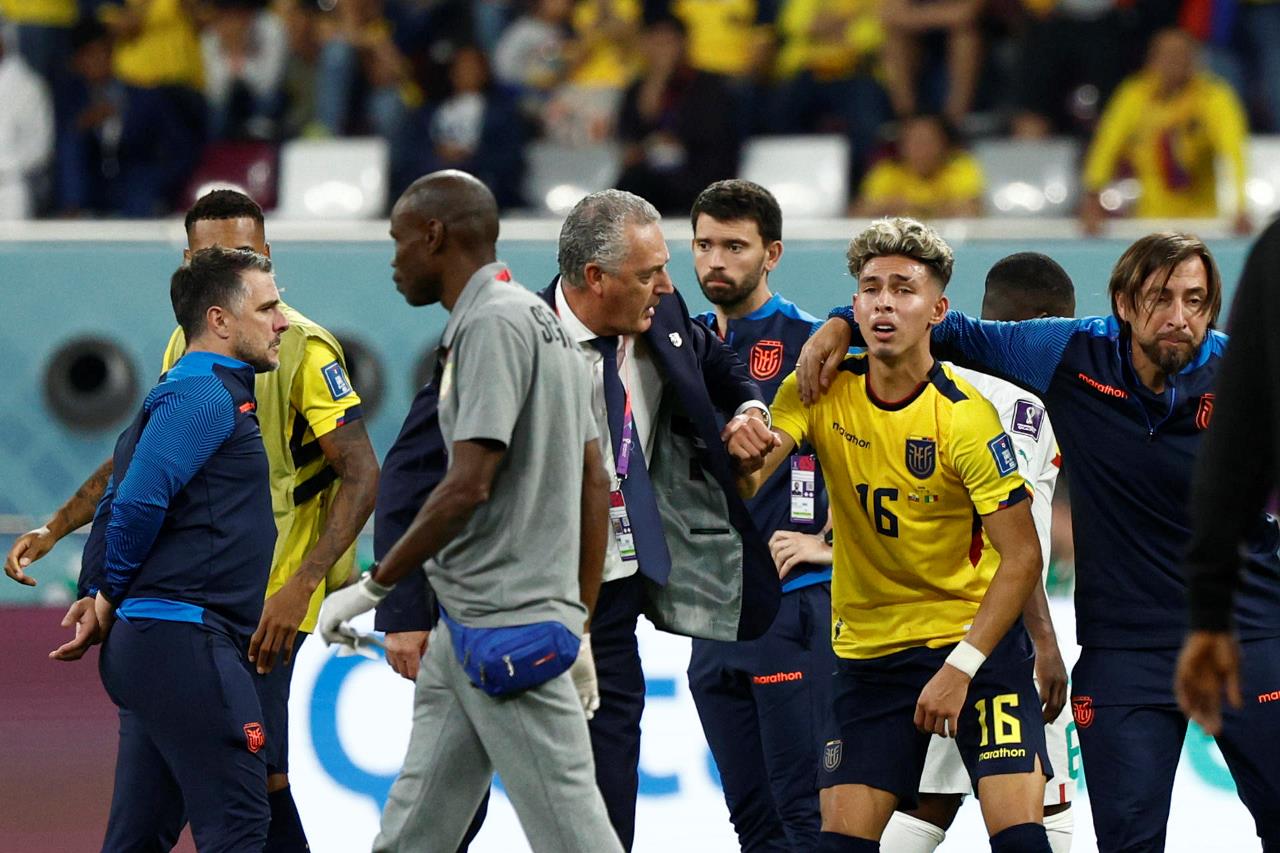 GALERIA DE FOTOS: 1-2 Ecuador naufraga en la orilla 2 Mundial de Fútbol: Ecuador - Senegal