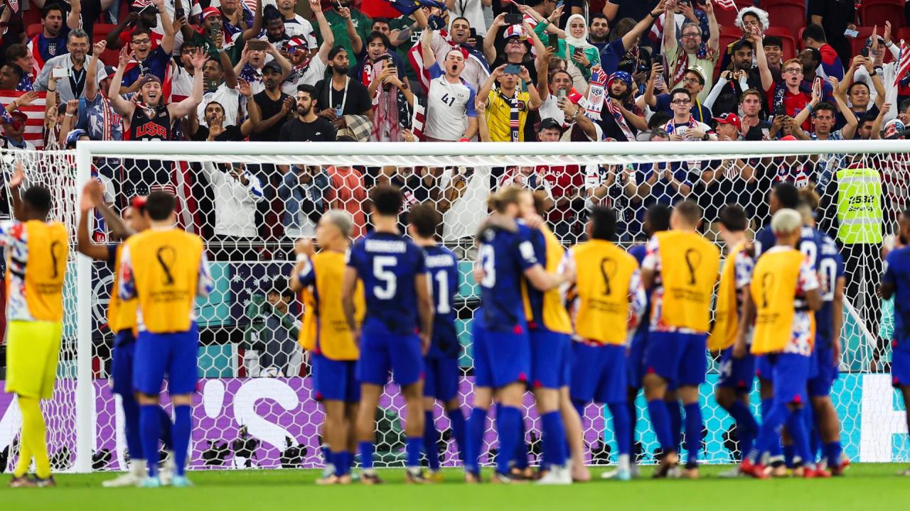 Biden, Harris, LeBron James o Beckham celebran el pase a octavos de EE.UU.