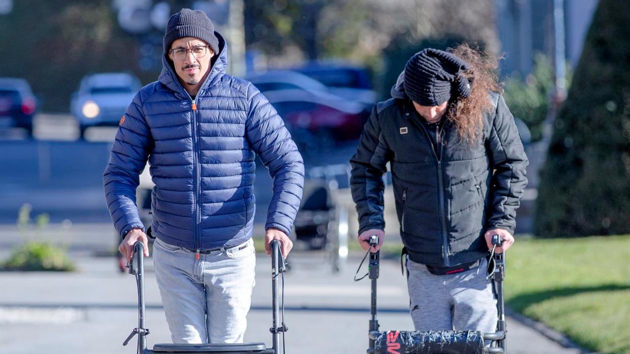 La estimulación medular permite recobrar la movilidad a pacientes paralíticos