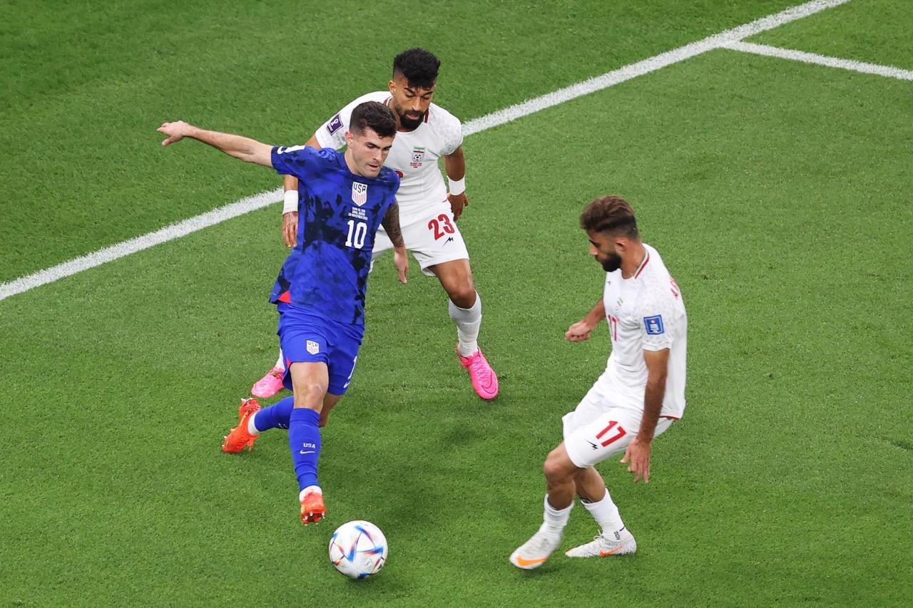 GALERIA DE FOTOS: 0-1: Estados Unidos sufre ante la Irán de Queiroz, pero pasa a octavos 12 iran estados unidos1