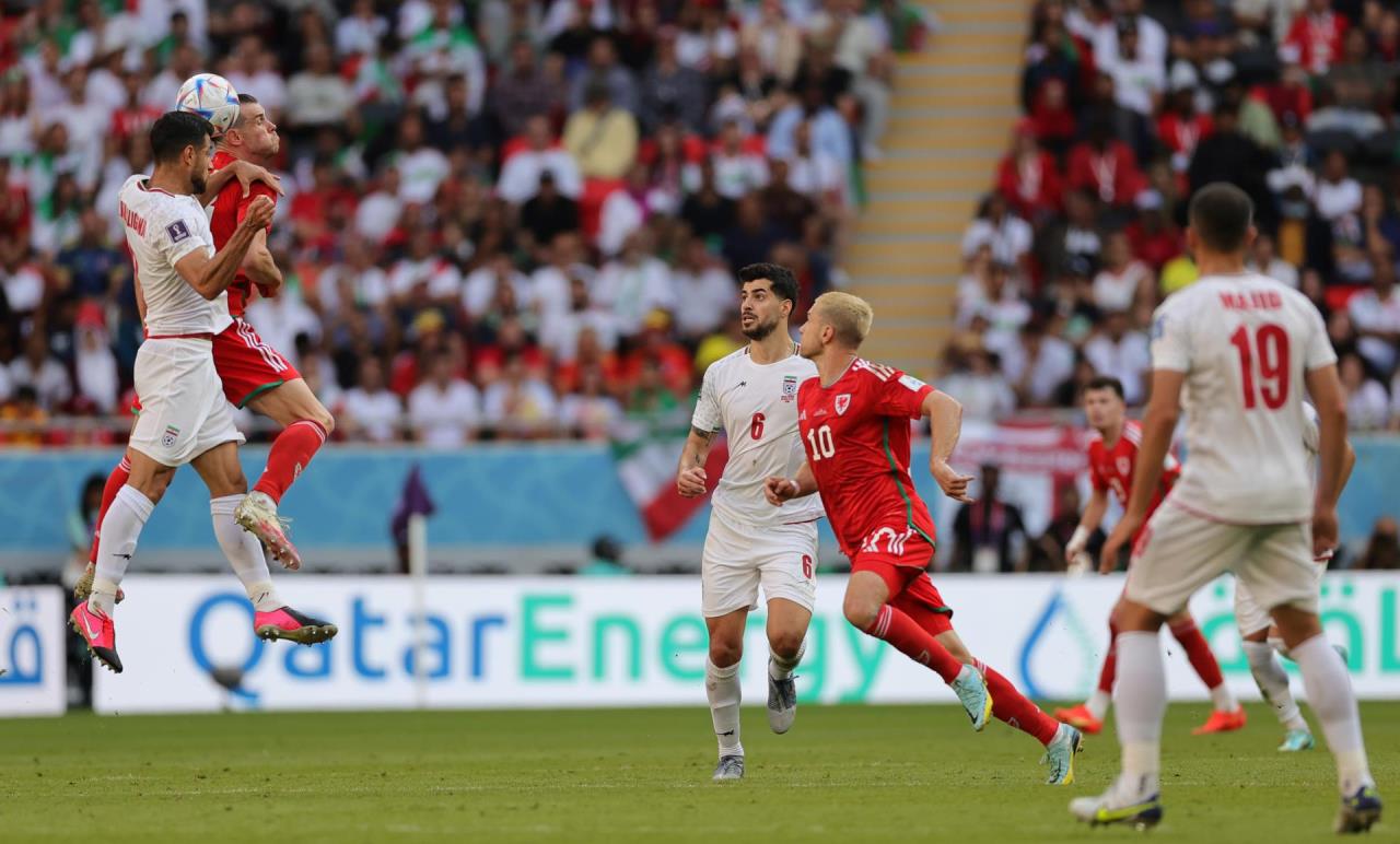 GALERIA DE FOTOS: Dos goles en la prolongación dan el triunfo a la Irán de Queiroz 3 iran gales3
