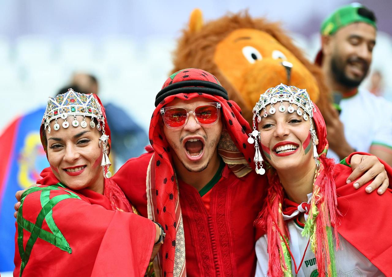 FOTOS: Las estampas que dejan los hinchas de Bélgica y Marruecos 4 marruecos belgica03