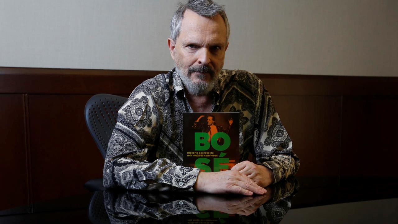 Miguel Bosé: "El éxito es venenoso. Hay que tener cuidado"