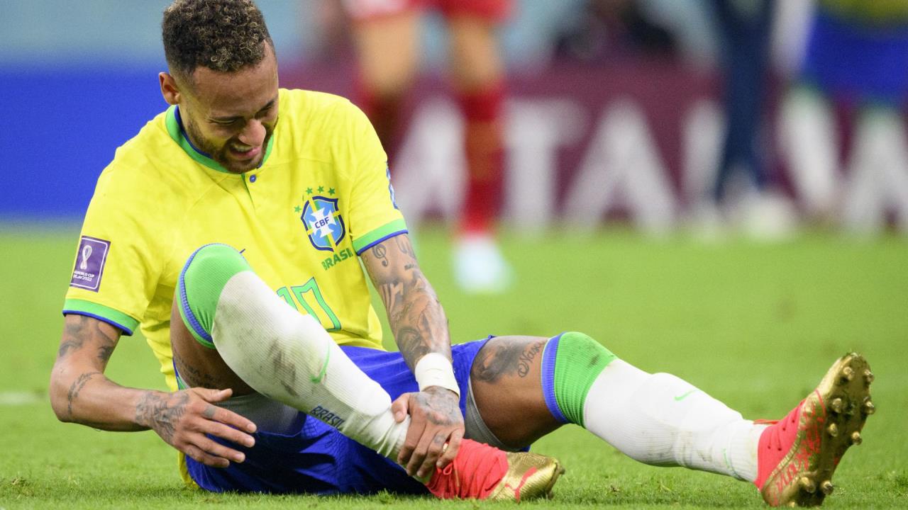 Neymar no fue al estadio porque tenía fiebre