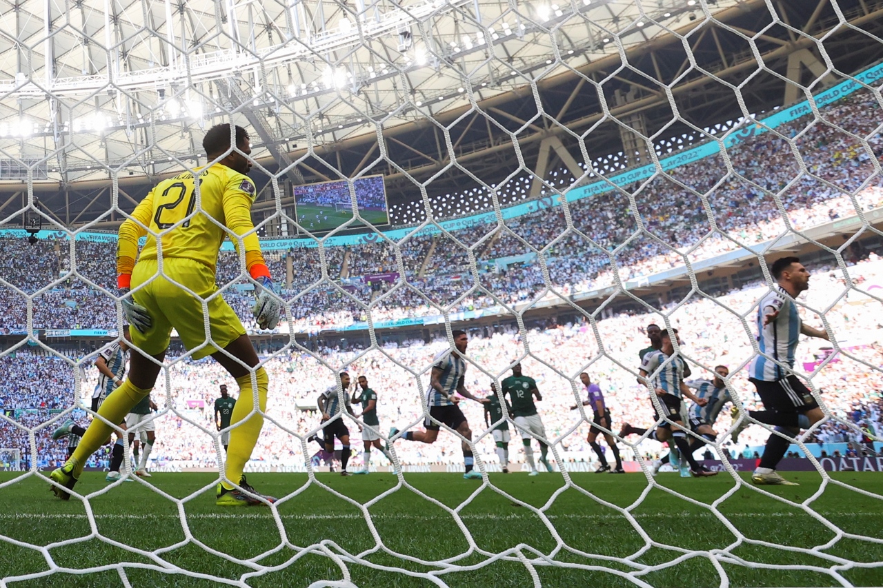 EN FOTOS: Al Owais, mejor jugador: "Alá ha estado presente en cada minuto" 4 portero arabia2