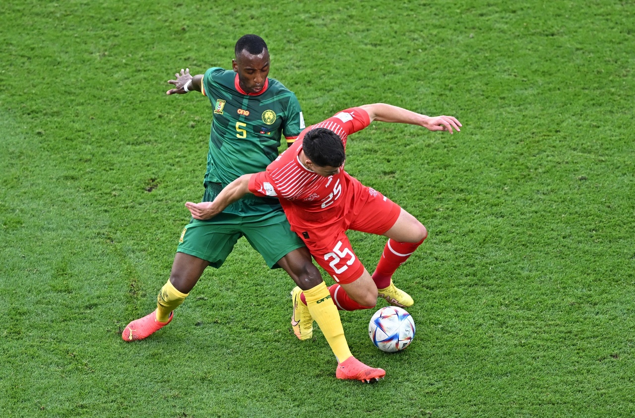GALERIA DE FOTOS: ¡No hay cuña que más apriete! Embolo da el primer triunfo a Suiza y condena a Camerún (1-0) 5 suiza camerun04